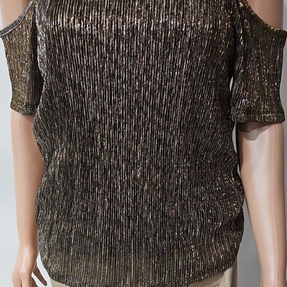 Vintage Metallic Cold Shoulder Blouse - Picture 3 of 8